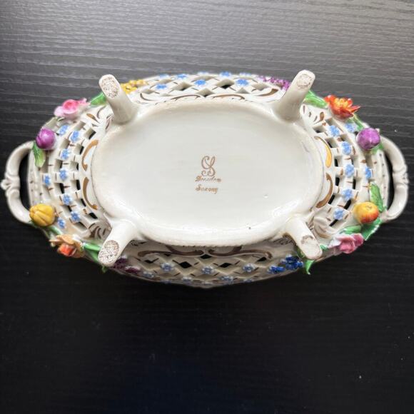 Antique Dresden Carl Thieme Signed Lattice Oval Bowl w/ Porcelain Flowers READ - Picture 4 of 12